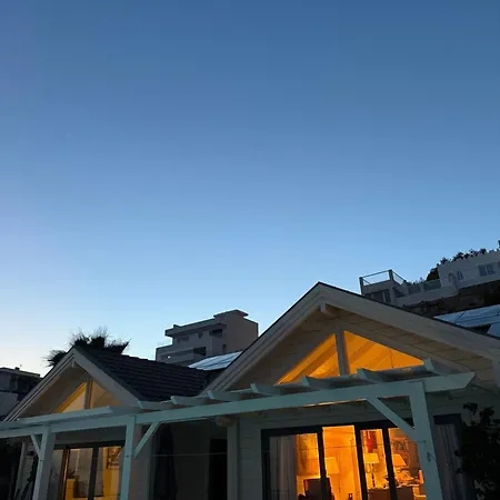 Blue Bay - Infinity Pool & Sea View - Costa Del Sol Villa Manilva